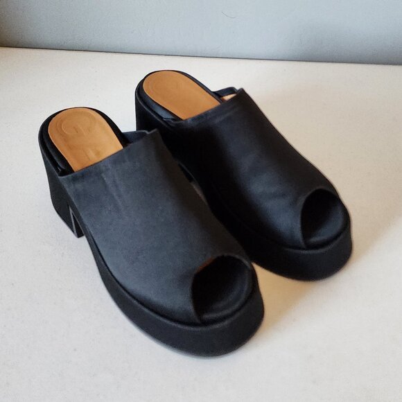 Ganni Mules "EUC" - Picture 2 of 16